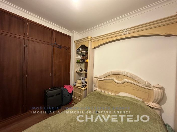 Image No.16-3 Bed House for sale