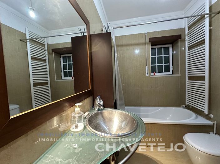 Image No.16-3 Bed House for sale