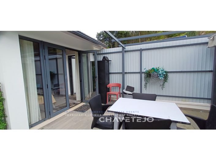 Image No.13-3 Bed House for sale