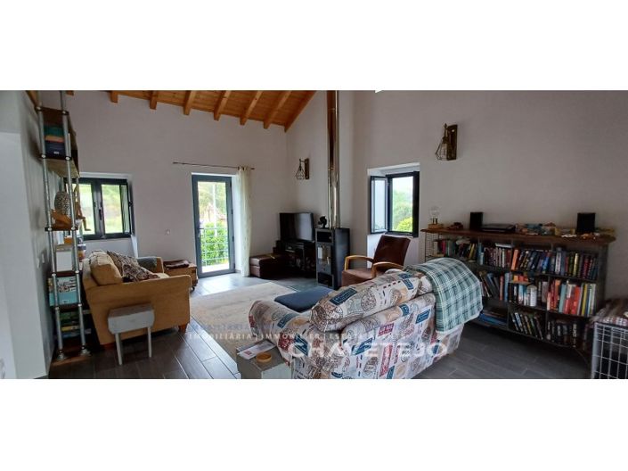 Image No.24-3 Bed House for sale