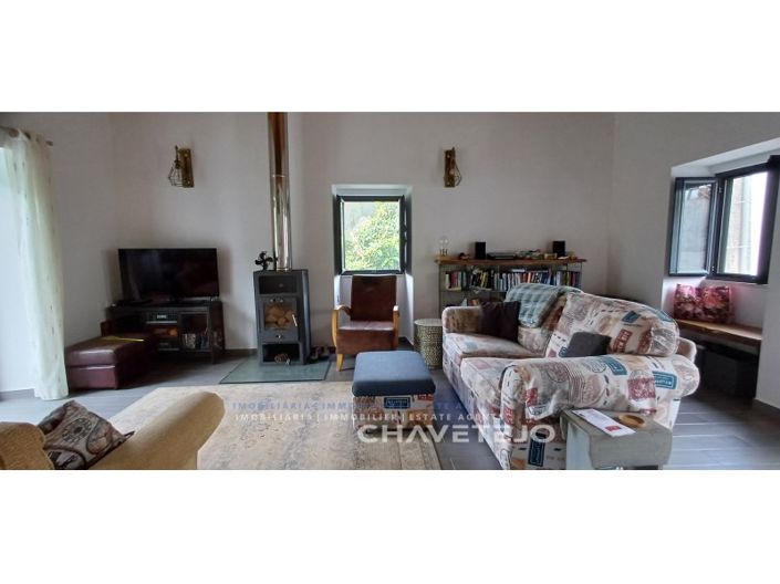 Image No.25-3 Bed House for sale