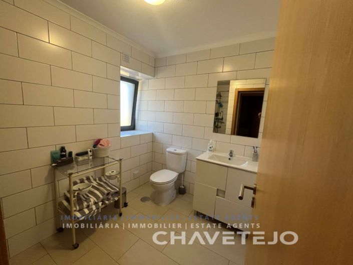 Image No.34-3 Bed House for sale