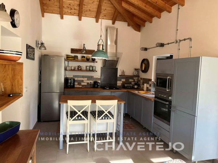 Image No.9-3 Bed House for sale