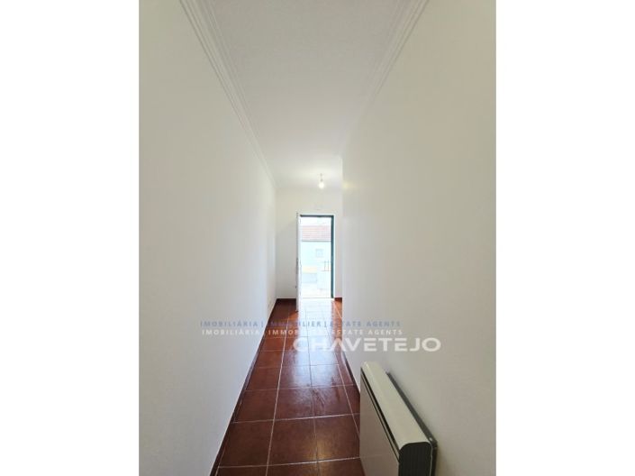 Image No.11-4 Bed House for sale