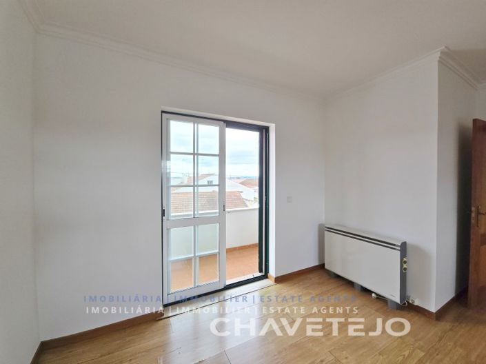 Image No.29-4 Bed House for sale