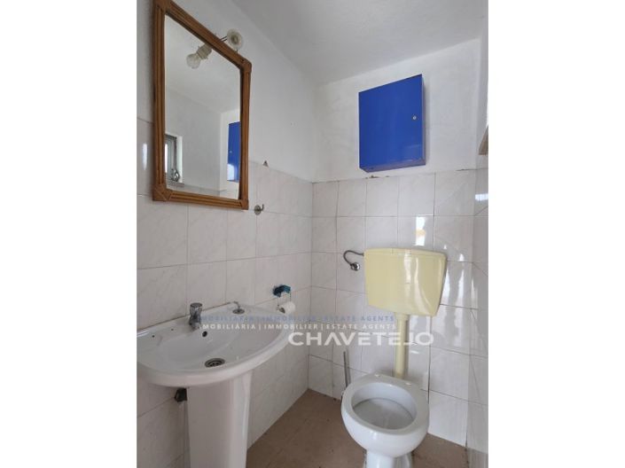 Image No.37-4 Bed House for sale