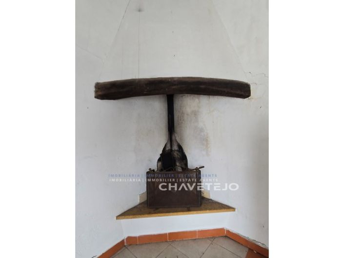 Image No.38-4 Bed House for sale