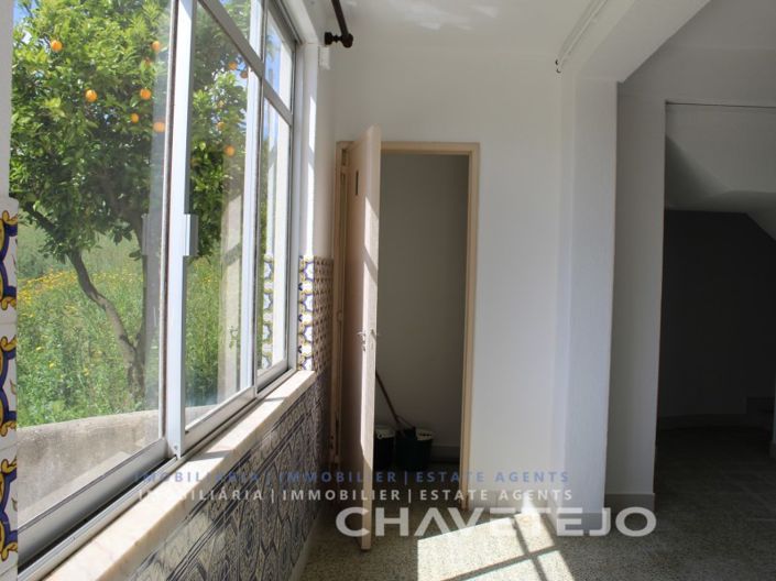 Image No.12-7 Bed House for sale