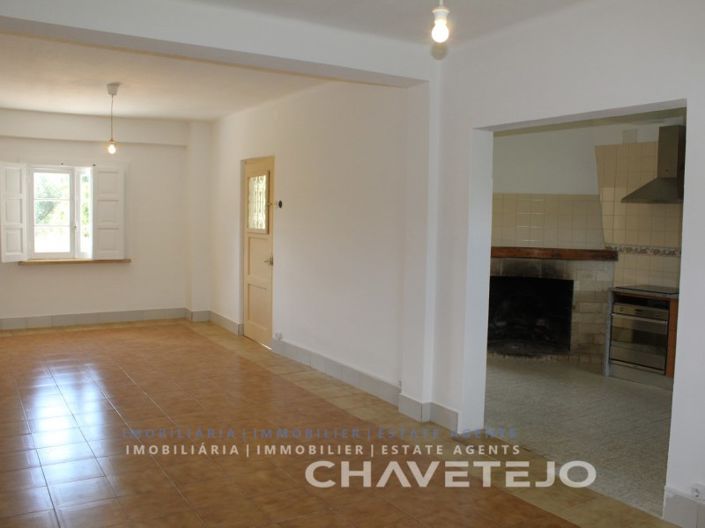 Image No.14-7 Bed House for sale