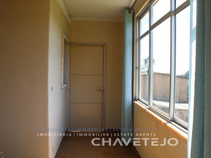 Image No.18-7 Bed House for sale