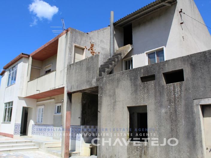 Image No.29-7 Bed House for sale