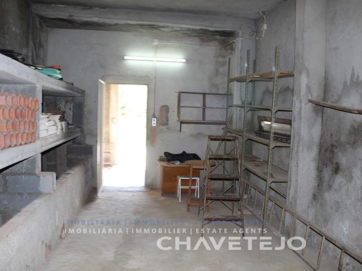 Image No.31-7 Bed House for sale