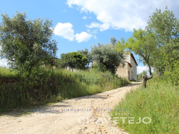 Image No.41-7 Bed House for sale