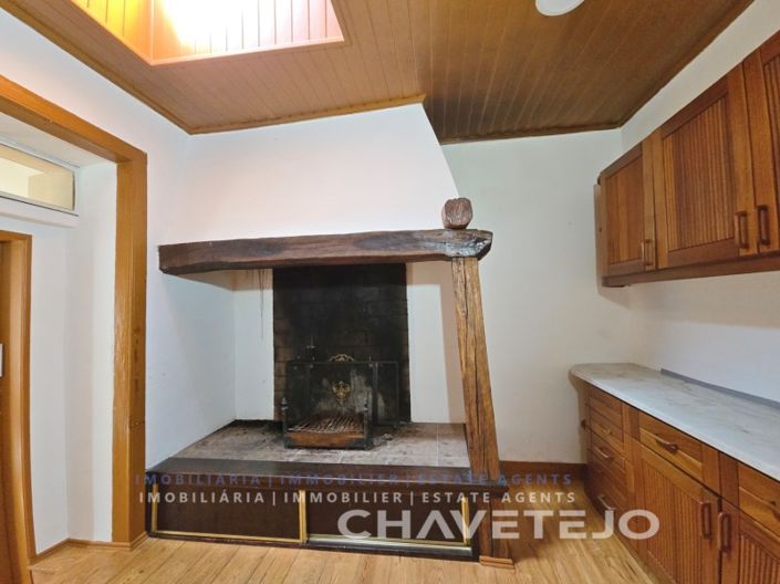 Image No.10-2 Bed House for sale