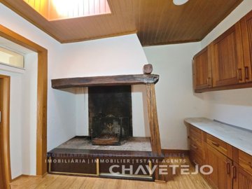 id3979c501-0000-0500-0000-000018e24d37