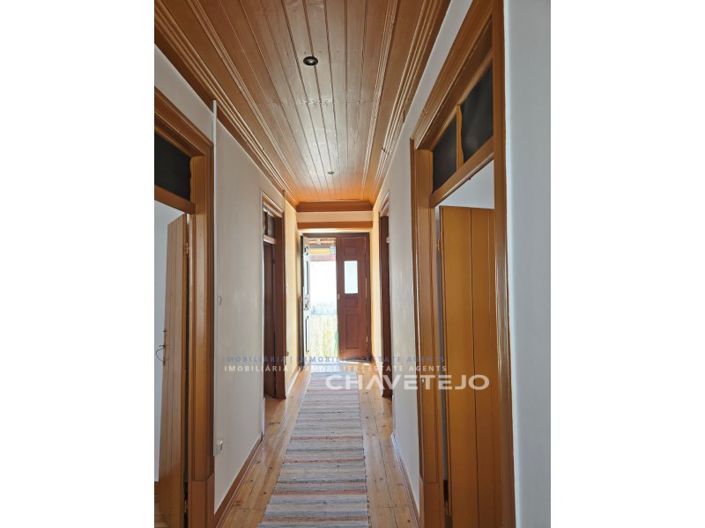 Image No.21-2 Bed House for sale