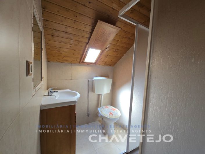 Image No.27-2 Bed House for sale