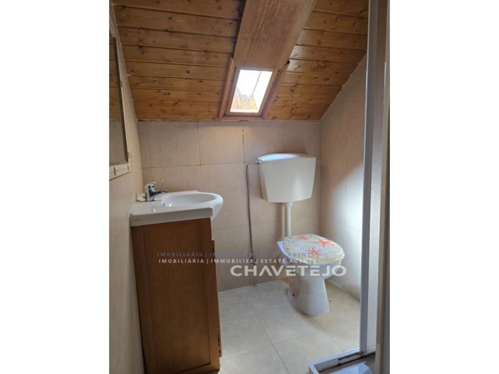 Image No.28-2 Bed House for sale