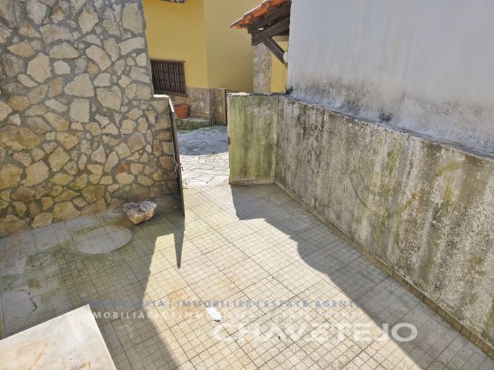 Image No.37-2 Bed House for sale