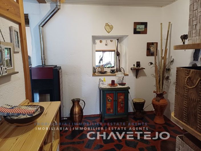 Image No.11-2 Bed House for sale