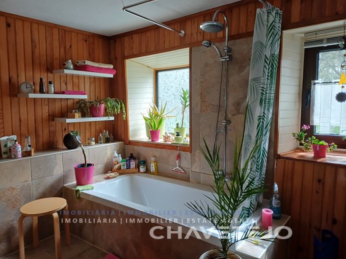 Image No.14-2 Bed House for sale