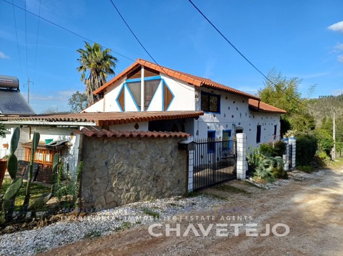 Image No.3-2 Bed House for sale