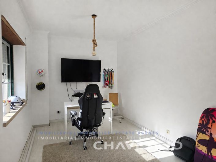 Image No.21-4 Bed House for sale