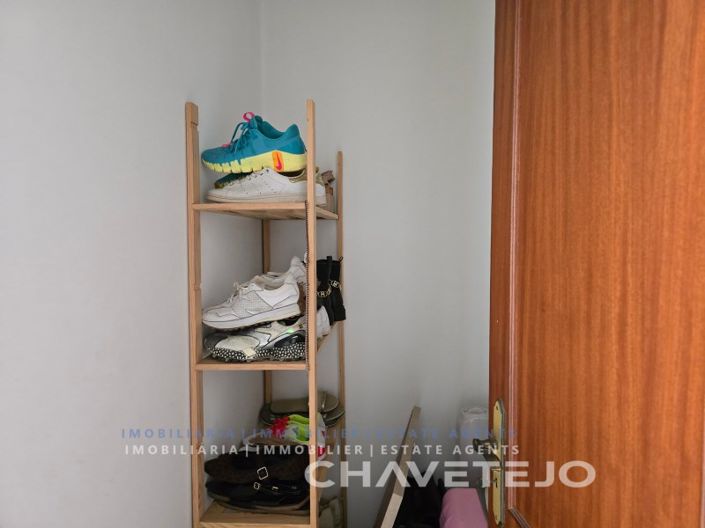 Image No.23-4 Bed House for sale