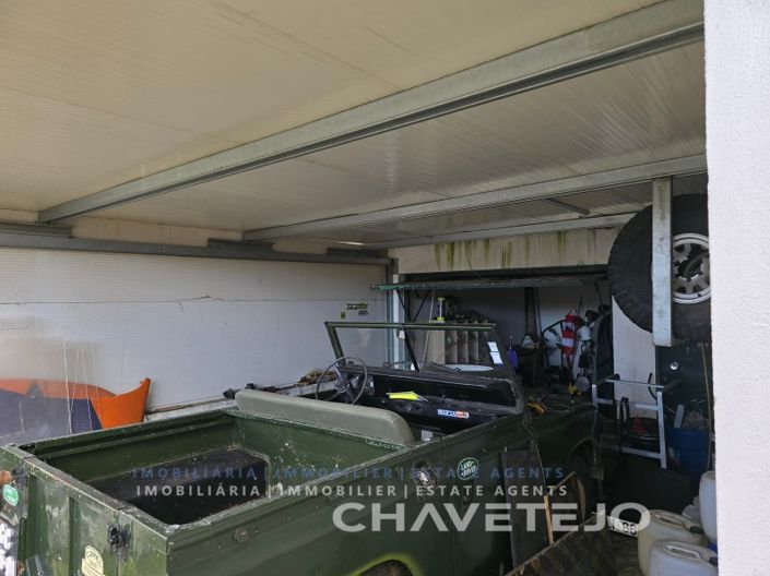 Image No.28-4 Bed House for sale