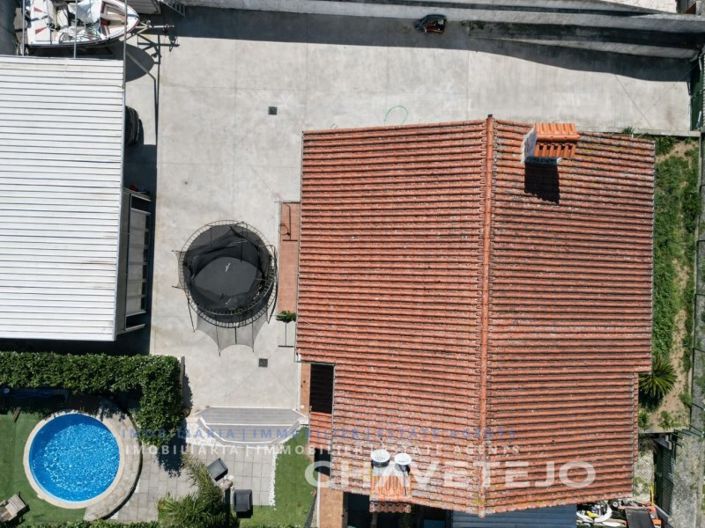 Image No.3-4 Bed House for sale