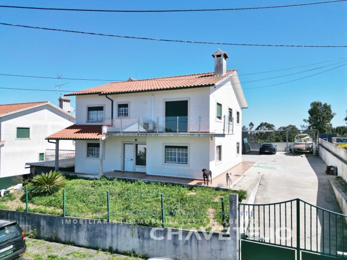 Image No.30-4 Bed House for sale