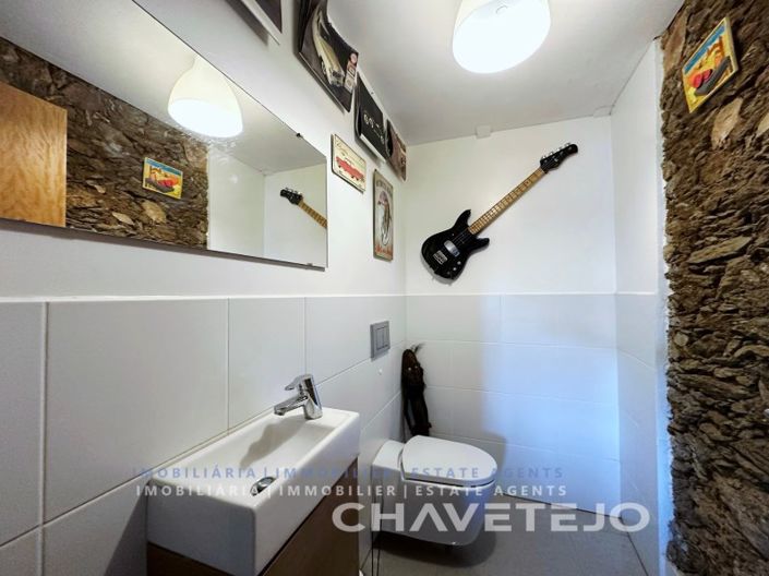 Image No.13-3 Bed House for sale