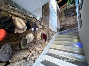 id3afec501-0000-0500-0000-000019285882