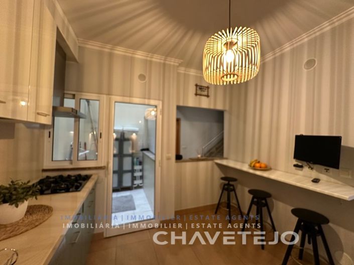 Image No.12-3 Bed Apartment for sale