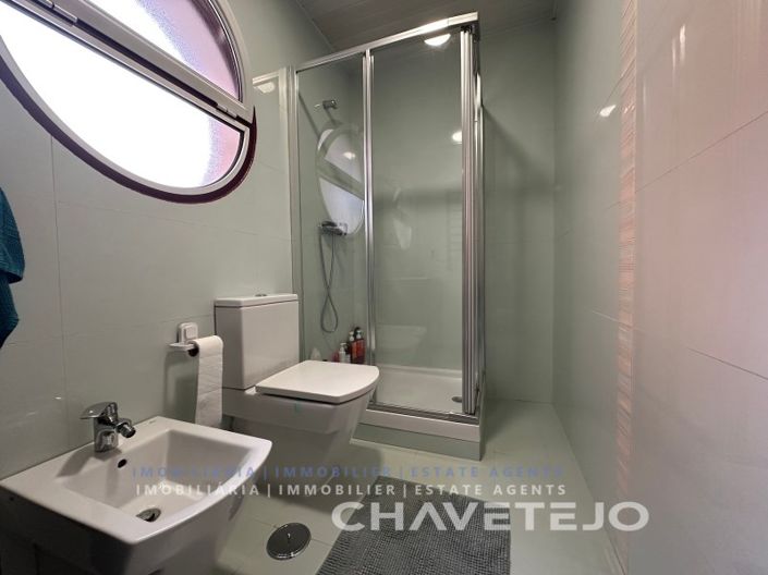 Image No.15-3 Bed Apartment for sale