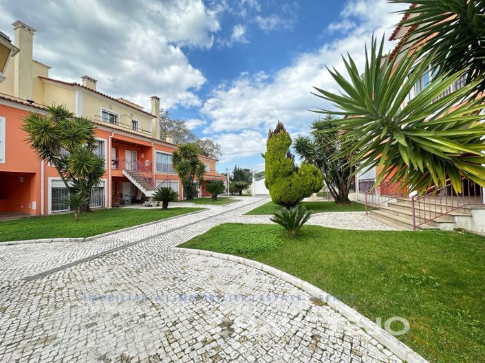 Image No.32-3 Bed Apartment for sale