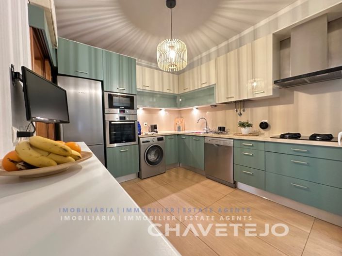 Image No.8-3 Bed Apartment for sale