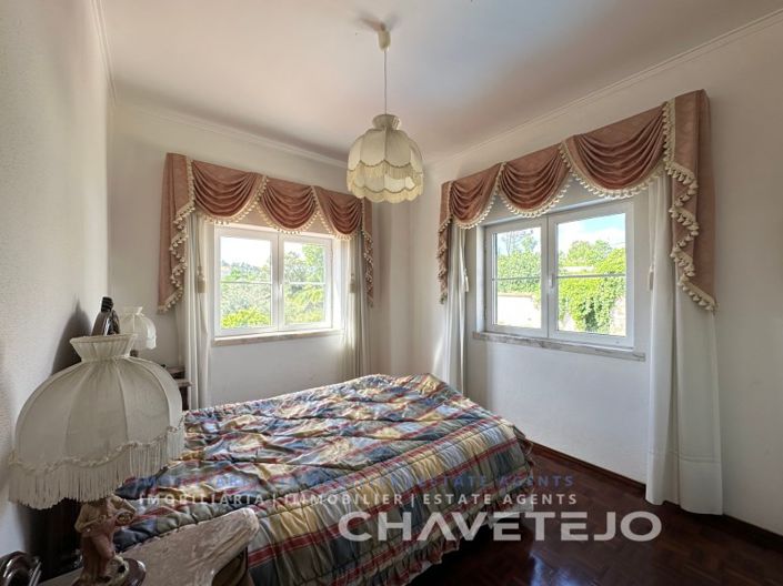 Image No.18-4 Bed House for sale