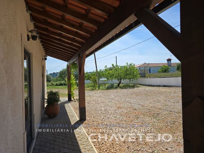 Image No.12-3 Bed House for sale