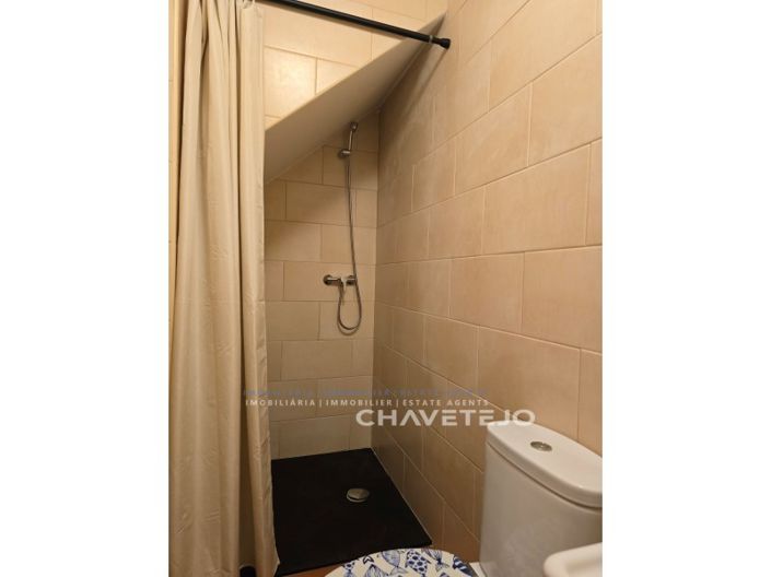 Image No.21-3 Bed House for sale