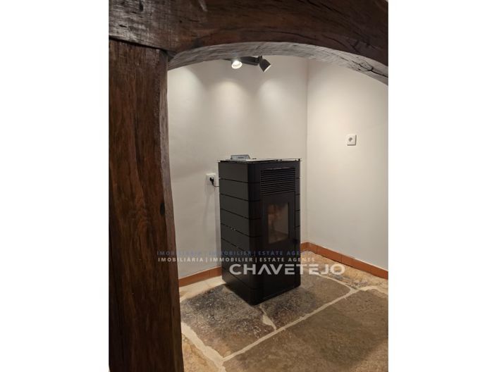 Image No.25-3 Bed House for sale