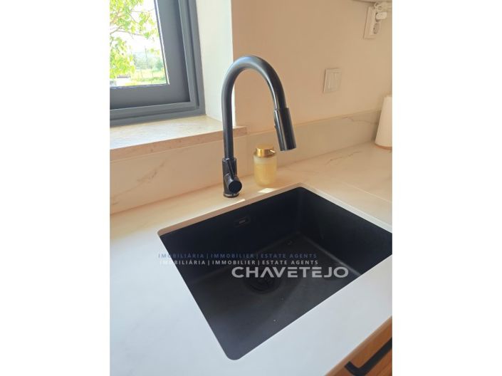 Image No.34-3 Bed House for sale