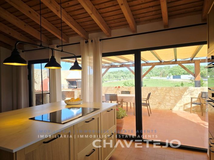 Image No.37-3 Bed House for sale