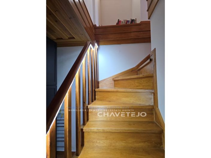 Image No.41-3 Bed House for sale