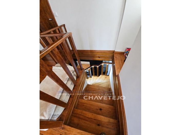 Image No.44-3 Bed House for sale