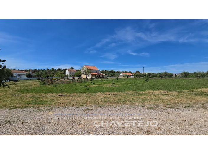 Image No.8-3 Bed House for sale