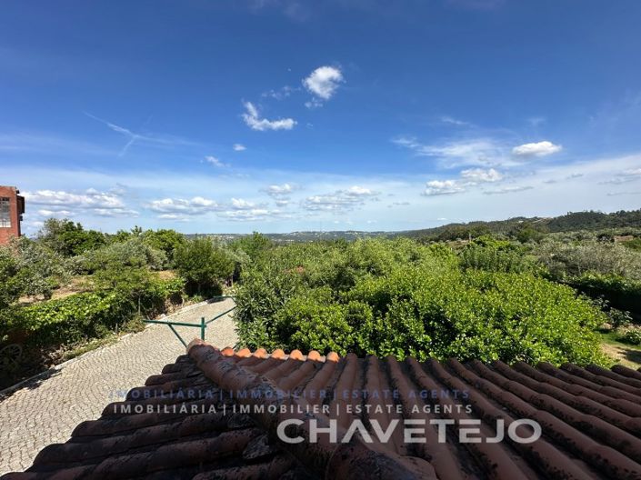Image No.32-7 Bed House for sale