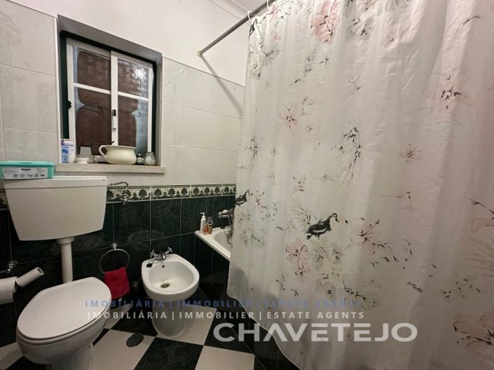 Image No.45-7 Bed House for sale