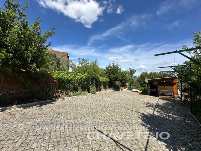 Image No.48-7 Bed House for sale