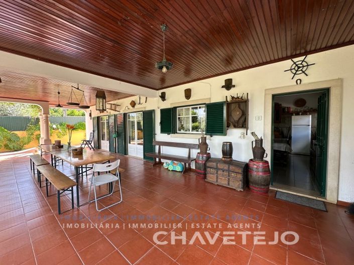 Image No.5-7 Bed House for sale